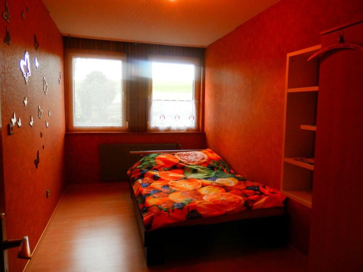 Gesund-Wellness Apartment Mandern  ภายนอก รูปภาพ
