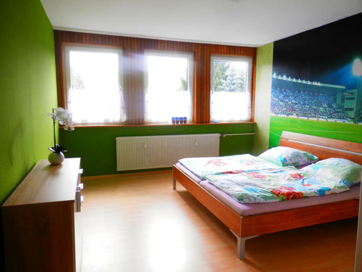 Gesund-Wellness Apartment Mandern  ภายนอก รูปภาพ