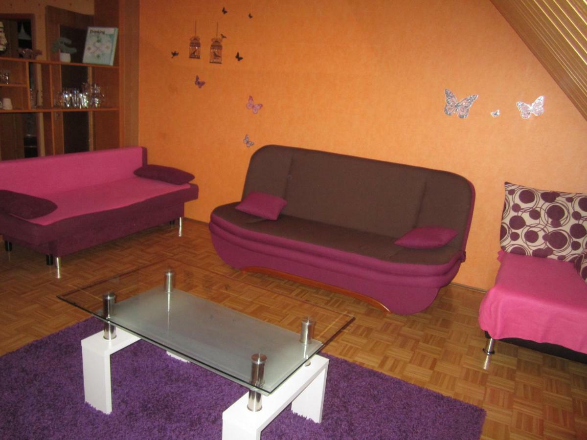 Gesund-Wellness Apartment Mandern  ภายนอก รูปภาพ
