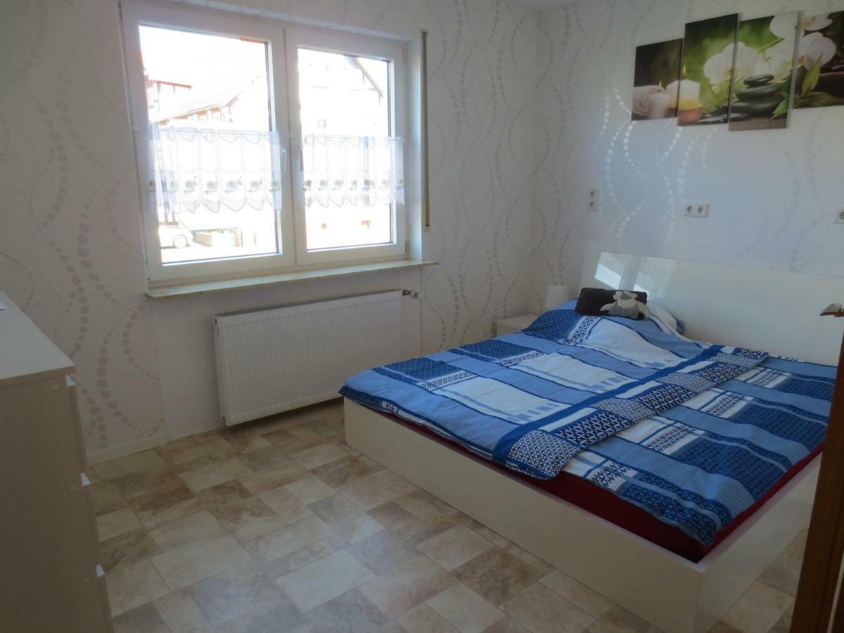 Gesund-Wellness Apartment Mandern  ภายนอก รูปภาพ